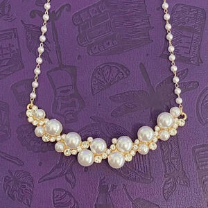 Beautiful Formal Pearl Sparkling Bib Necklace NEW